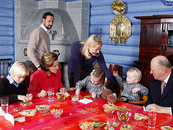 I 2007 inviterte Kongefamilien til julefotografering på Kongsseteren. Foto: Jon Eeg, NTB scanpix
